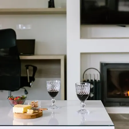 Stella Heights - Adults Only Fyti