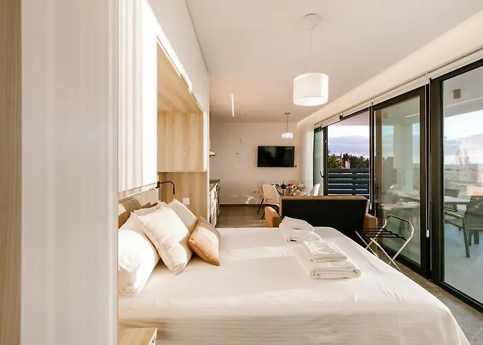 Vila Stella Heights - Adults Only