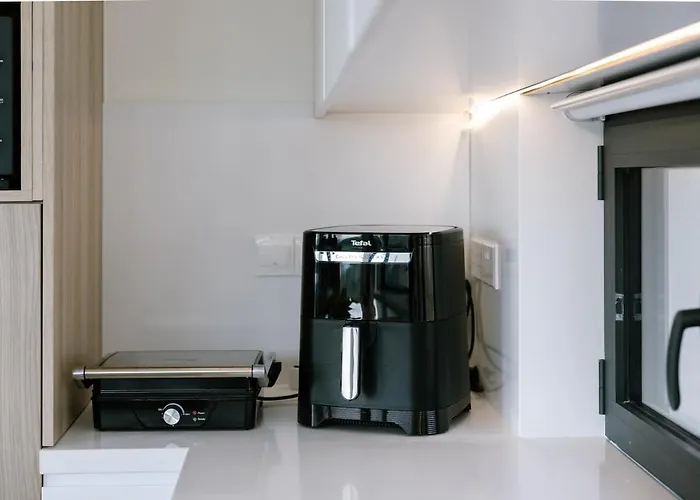 Stella Heights - Adults Only * Fyti