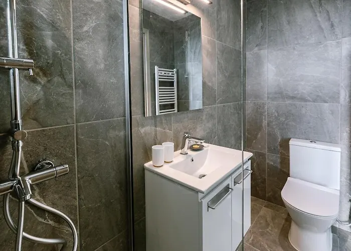 Stella Heights - Adults Only